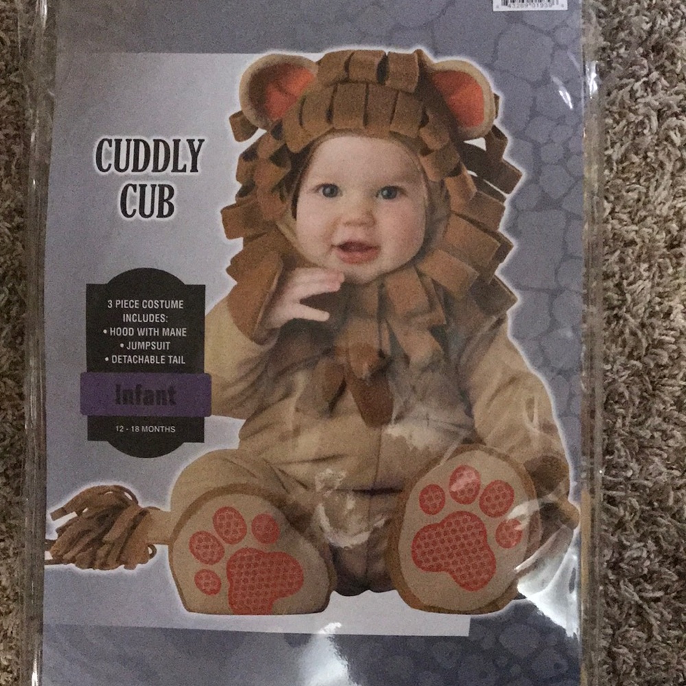 NWOT!!! 3 Piece Cuddly Cub Costume